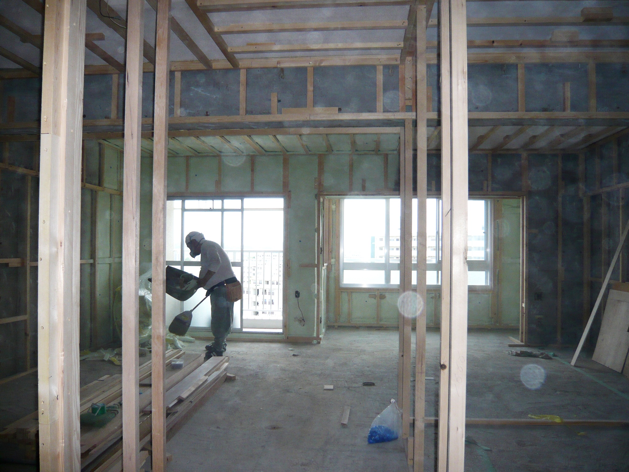 ���A�E���^�������t���쑤